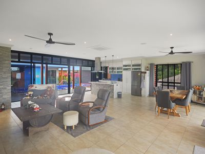 43 MORIARTY STREET, Goondi Hill