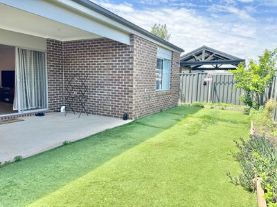 1147 Ison Road, Manor Lakes
