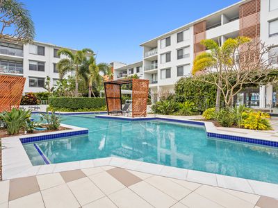 2214 / 1-7 Waterford Court, Bundall