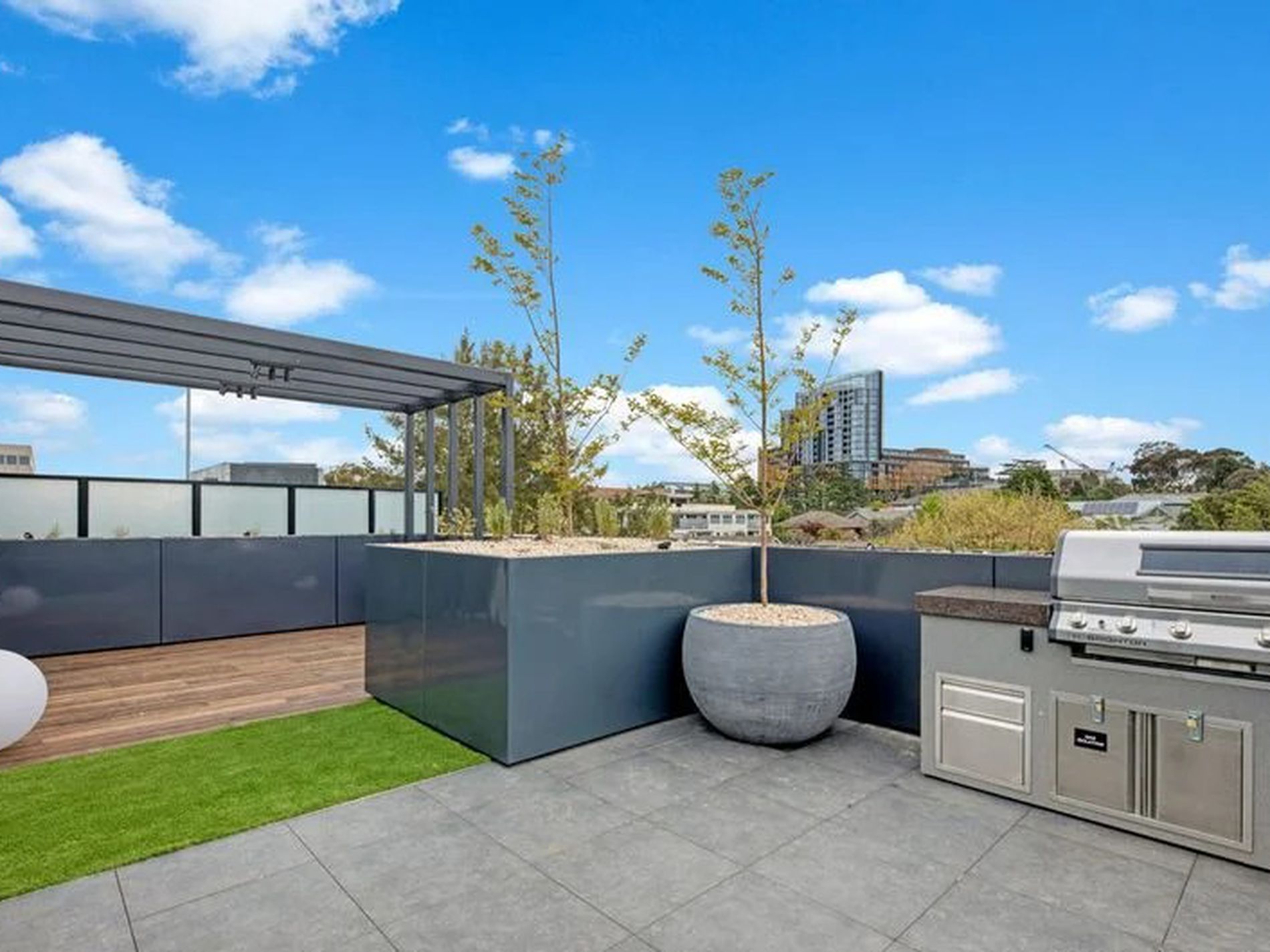 308b / 12 Powlett Street, Heidelberg