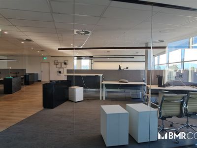 16/26 ipswich, Fyshwick