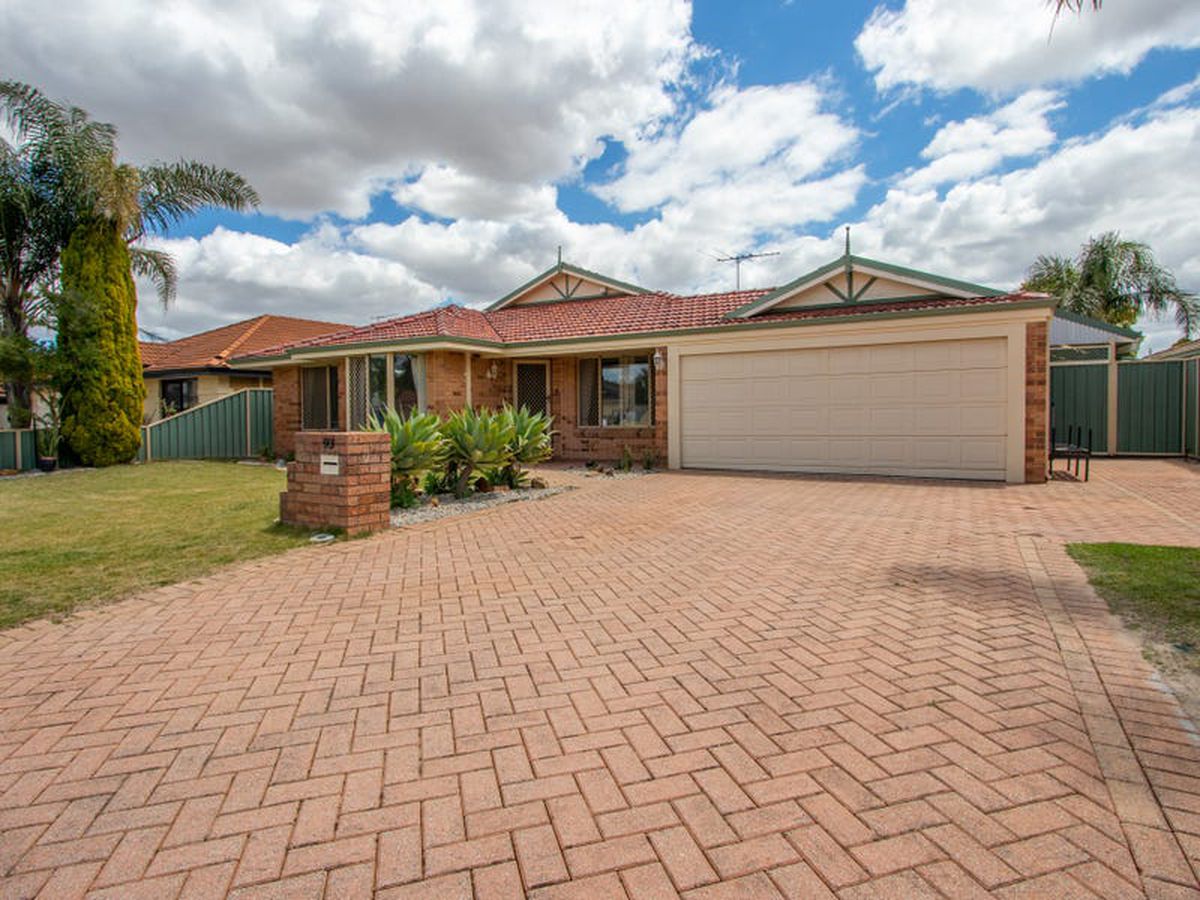 93 Bindoon Loop, Huntingdale