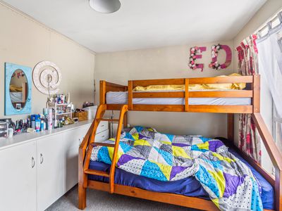 2 / 33 Somerset Crescent, Spreydon