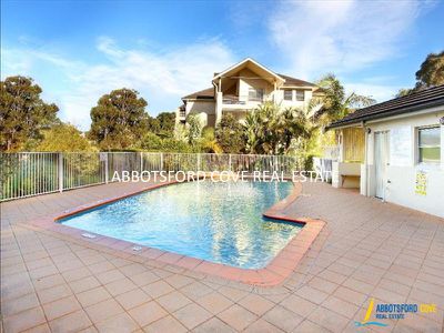 15 / 3A Blackwall Point Road, Abbotsford