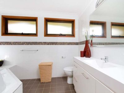 3 Koombala Grove, Cordeaux Heights