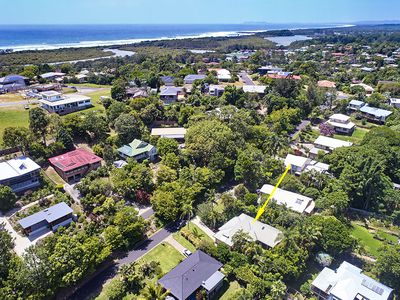 11 Narooma Drive, Ocean Shores