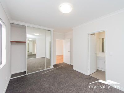 103A Centre Street, Queens Park