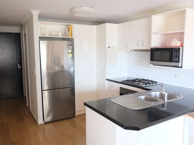 1 / 2 Macquarie Street, Teneriffe