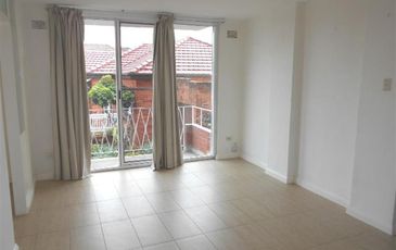 1 / 50 Universal St, Eastlakes