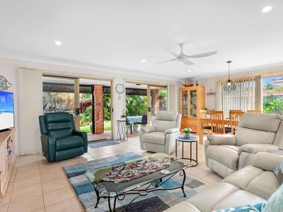 34 Nuwarra Circuit, Forster
