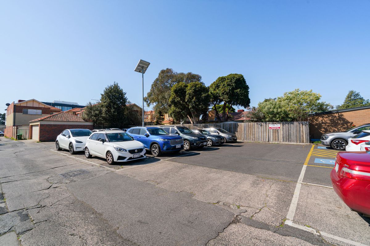 50 Pier Street, Altona