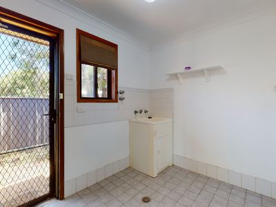 7 Barlow Court, Dubbo