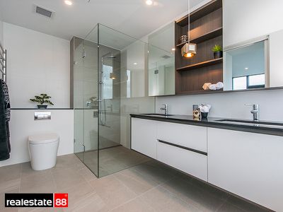 1804 / 105 Stirling Street, Perth
