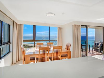 11E / 969 Gold Coast Highway, Palm Beach