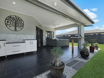 8 Wegert Close, Gordonvale