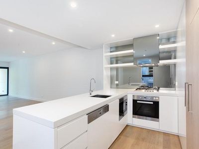80 Alfred Street, Milsons Point