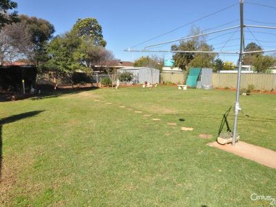 8 Galloway Drive, Dubbo