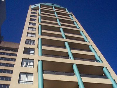 1402 / 1 Hosking Place, Sydney