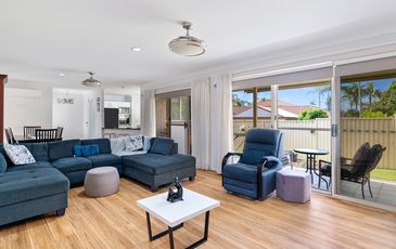 16 Government Road, Summerland Point