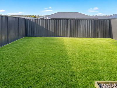 33a & 33b Lancing Avenue, Sussex Inlet