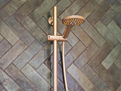 45 Highfield Drive, Longford