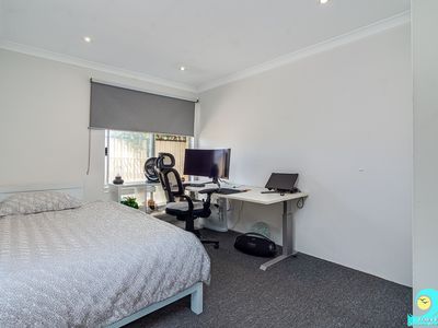 11 Pebbly Way, Clarkson