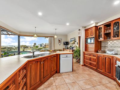 26-28 CAPE BUFFON DRIVE, Southend