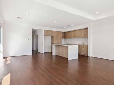 12A Loris Way, Kardinya