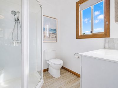 5703 Huon Highway, Surges Bay