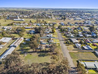 10 Osborne Street, Finley