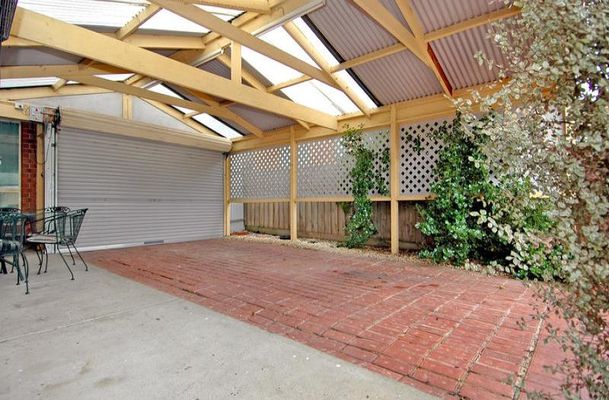 106 Roxburgh Park Drive, Roxburgh Park