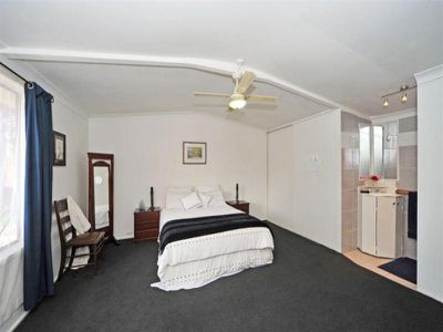11 / 45 McLachlan Street, Golden Square