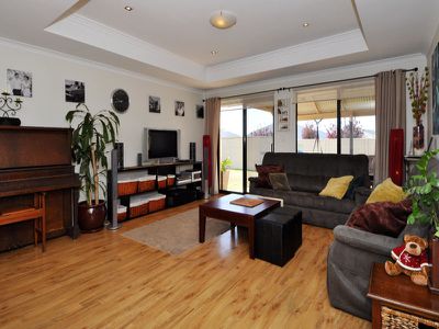 12 Henderson Drive, Kalgoorlie