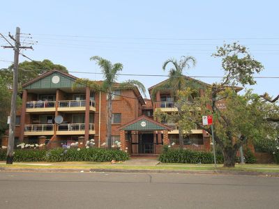 10 / 54-56 Sir Joseph Banks Street, Bankstown