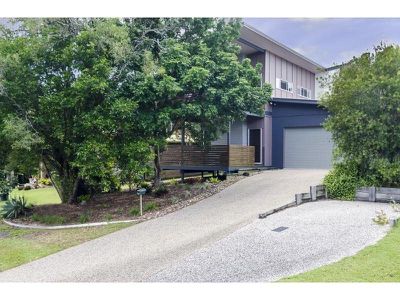 9 McNab Avenue, Tewantin