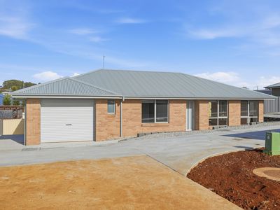 50a & 50b Deavan Drive , Shorewell Park