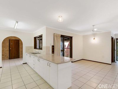 6 Trisha Court, Scarness