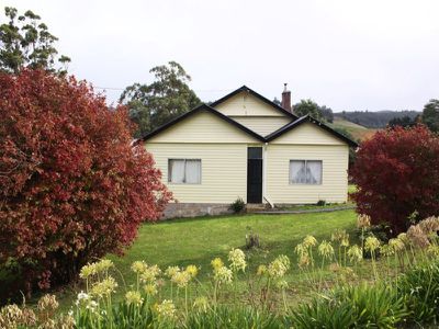 27 Harwoods Road, Geeveston