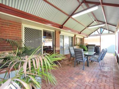 32 Cavalier Crescent, Boulder