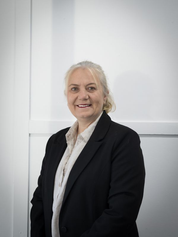 Dianne Dolzan