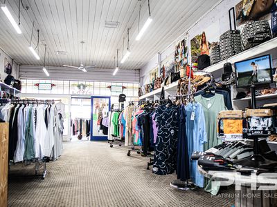 Gravity Clothing 