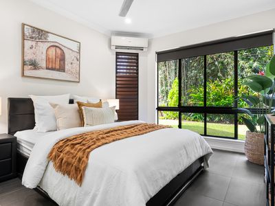 42-44 Osprey Close, Bayview Heights