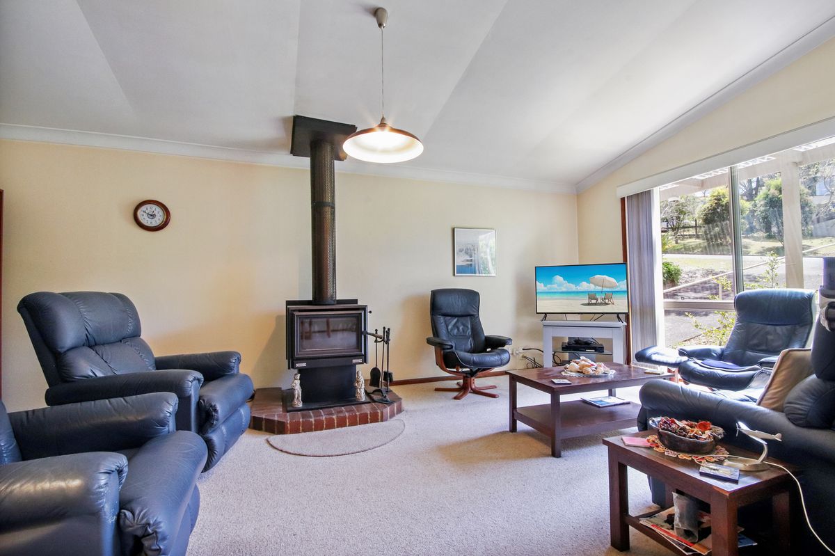 58 Binalong Street, Dalmeny