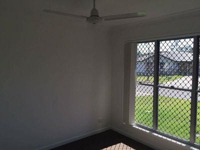 6 Firestone Avenue, Pimpama