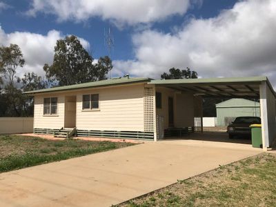 34 Barratta Street, Moulamein