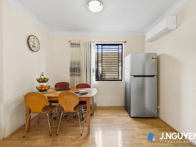 2 / 74 McBurney Road, Cabramatta