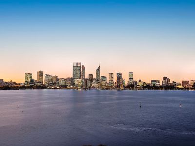 802 / 39 Mends Street, South Perth