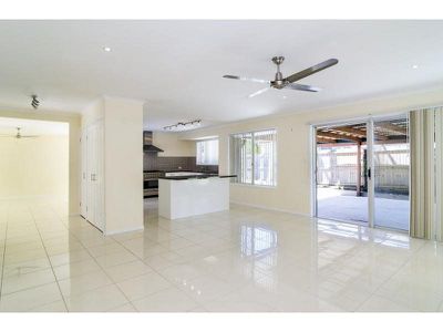 13 Linksland Street, Tewantin