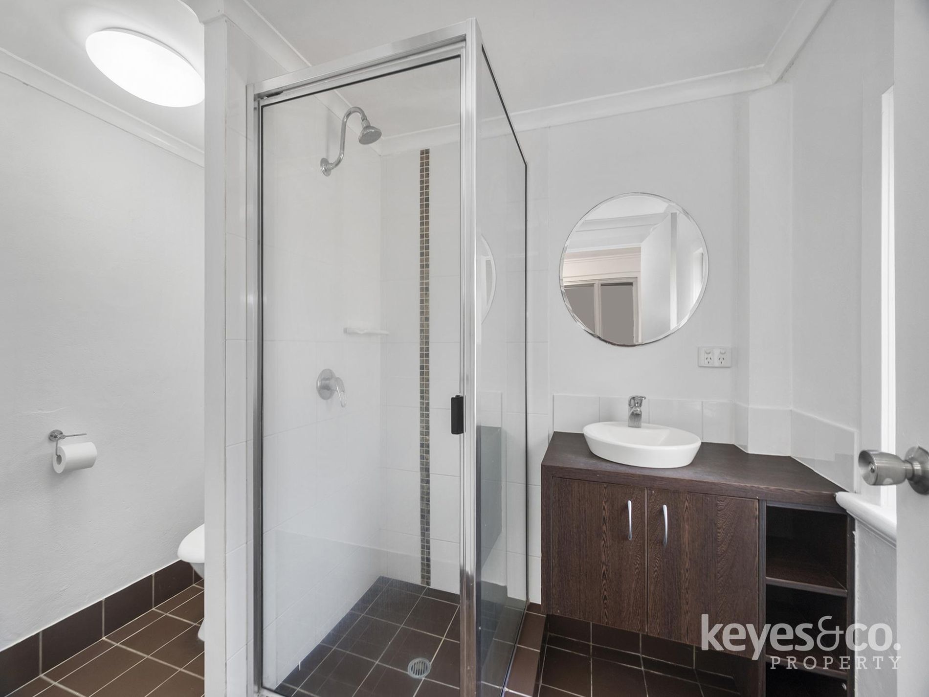 1 / 136 Queens Road, Hermit Park