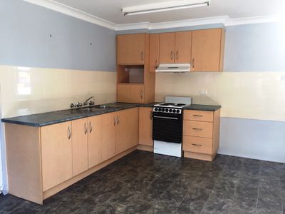 1 / 27 Ocean Street, Windang